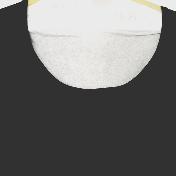 AUGUST SILK CLASSIC SHELL TOP - COMES DRIED CLEAN - Picture 6 of 6